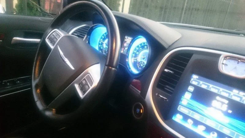 4 limuzyny003 chrysler 300 las vegas edition.